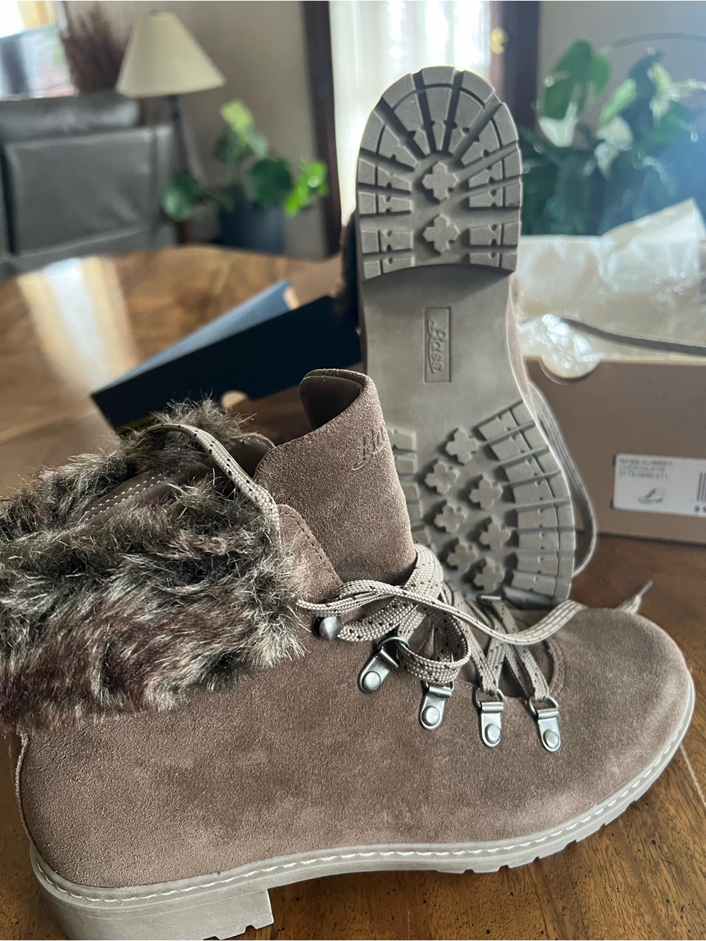 Bass Brown Suede Boots with Fur Trim